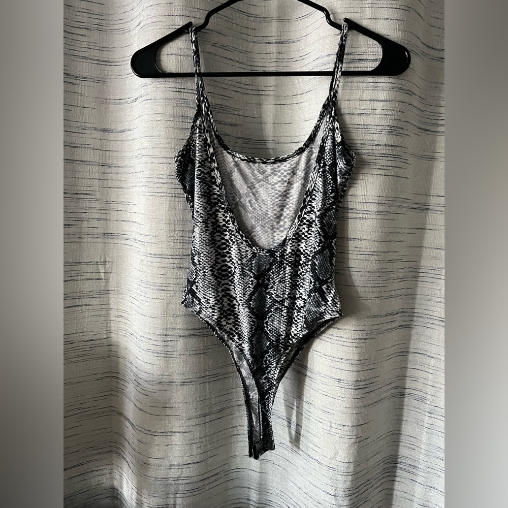 Python bodysuit - Picture 2 of 3